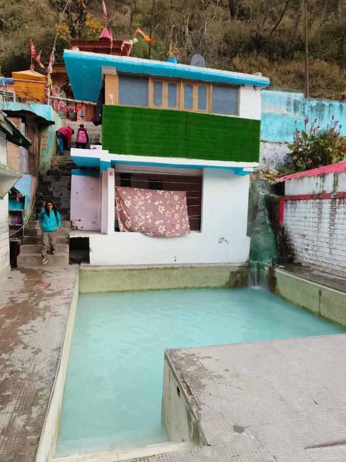 Mud Stays Gangnani Exterior photo
